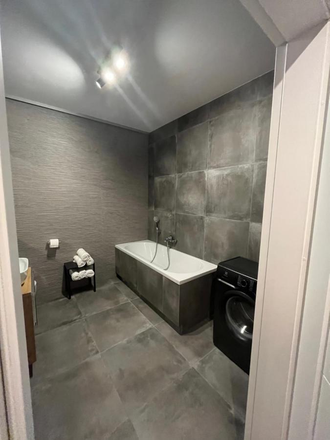 Komfortowe Apartamenty Z Garazem Na Milionowej Łódź Esterno foto