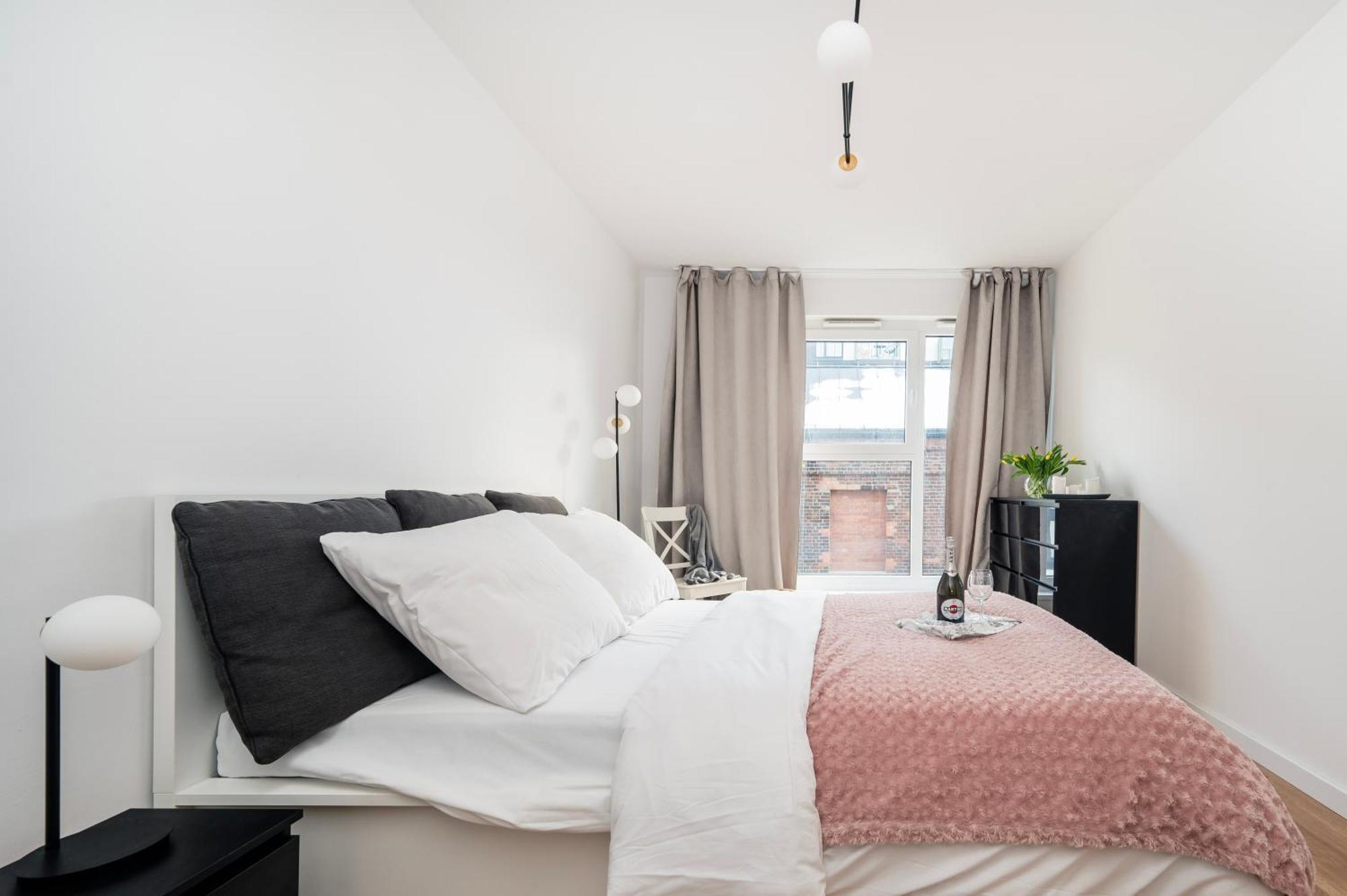 Komfortowe Apartamenty Z Garazem Na Milionowej Łódź Esterno foto