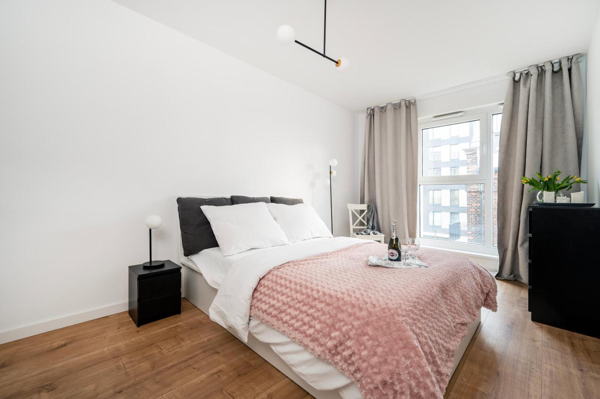 Komfortowe Apartamenty Z Garazem Na Milionowej Łódź Esterno foto